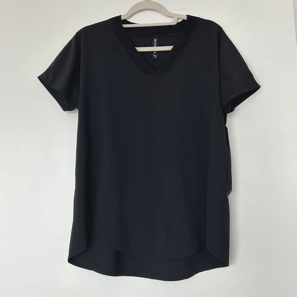 EUC Athleta Black Zephyr V-Neck Short Sleeve Top Size Small I Athleisure Sport - Picture 5 of 10